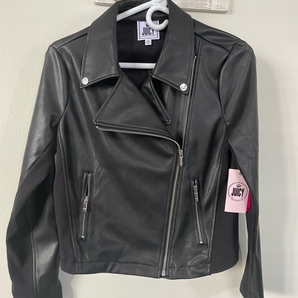 💅🏼 Juicy Courure- leather bomber jacket NWT
